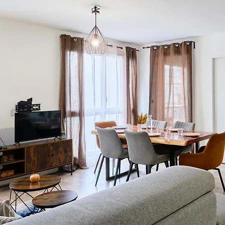 Apartment T4 Moderne Et Spacieux A Lille