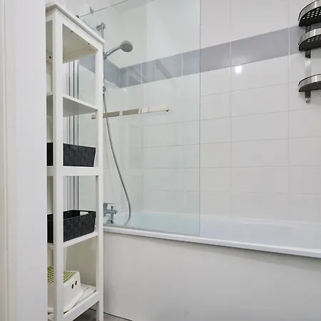 T4 Moderne Et Spacieux A * Lille