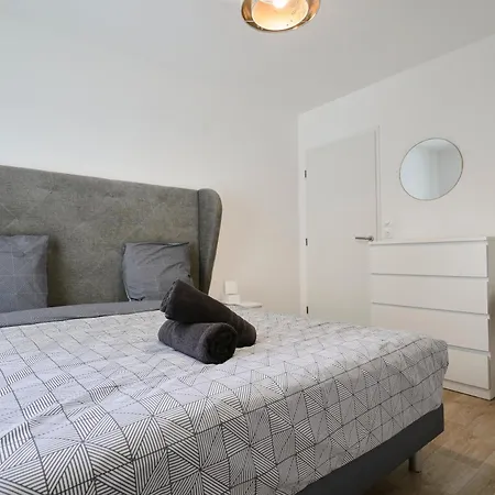 T4 Moderne Et Spacieux A דירה *