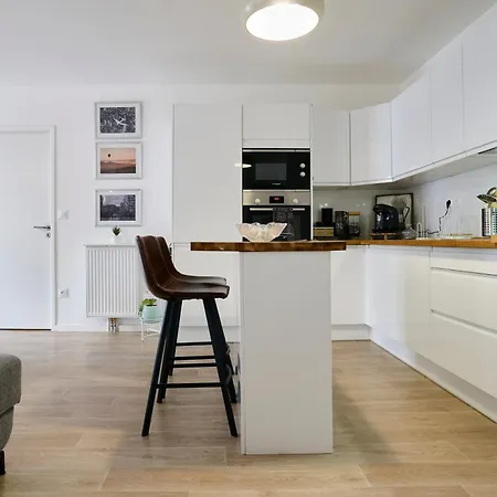 Apartment T4 Moderne Et Spacieux A
