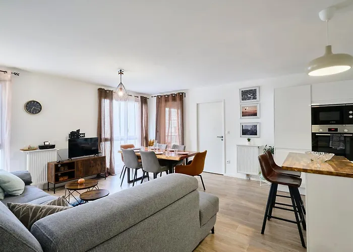 T4 Moderne Et Spacieux A Apartment