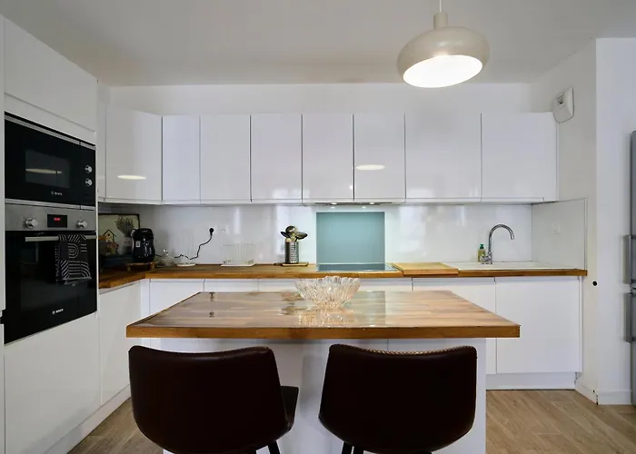 T4 Moderne Et Spacieux A